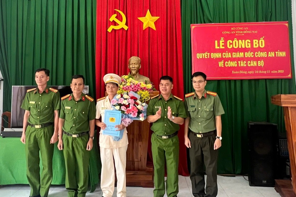 PHO TRUONG CONG AN an2