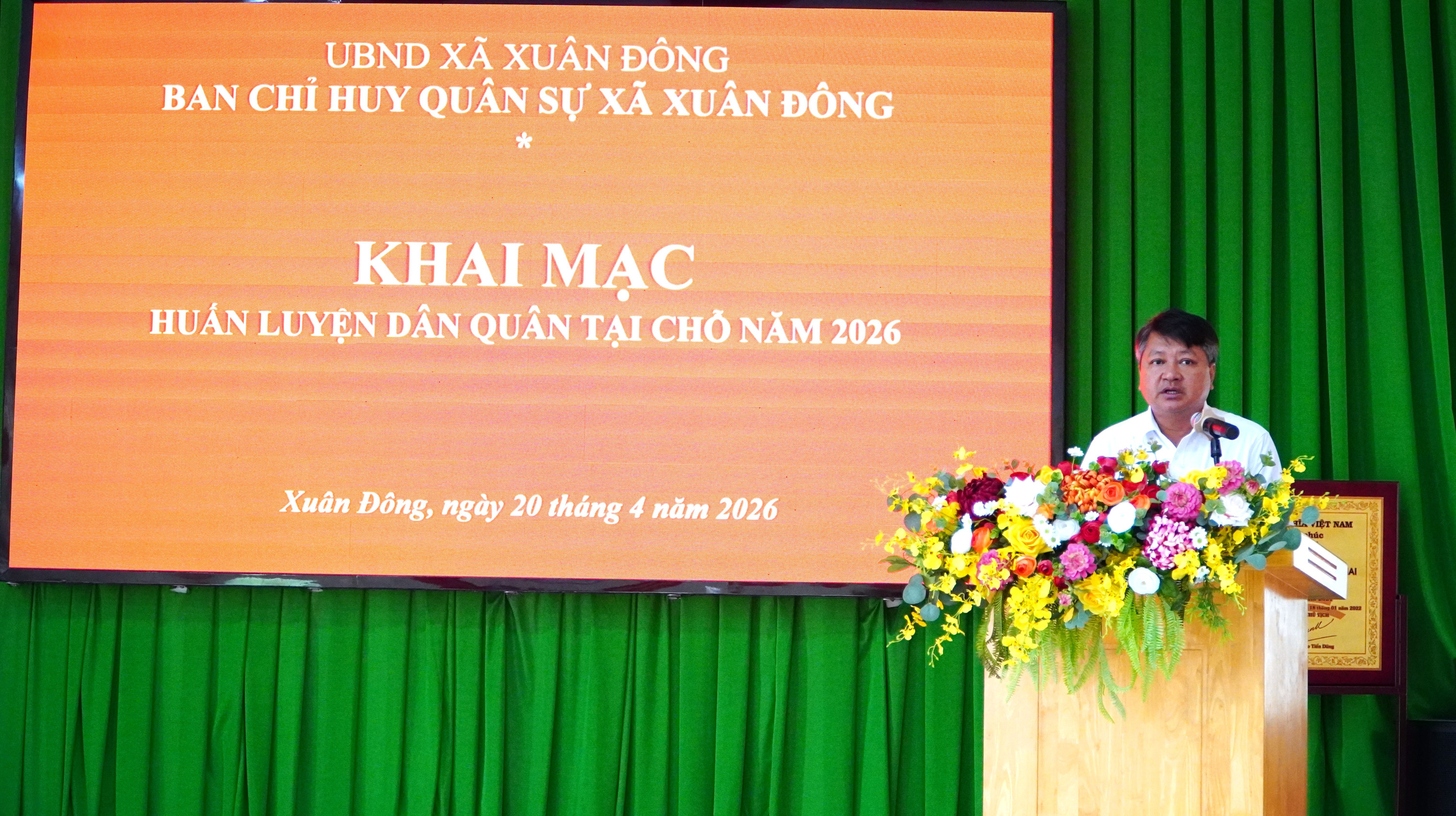 khai mac huan luyen