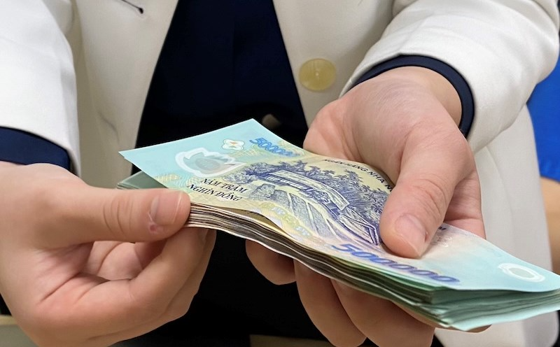 https://cafefcdn.com/203337114487263232/2026/9/21/tien-luong-huu-1790032126148-1790032126754693189354.jpeg